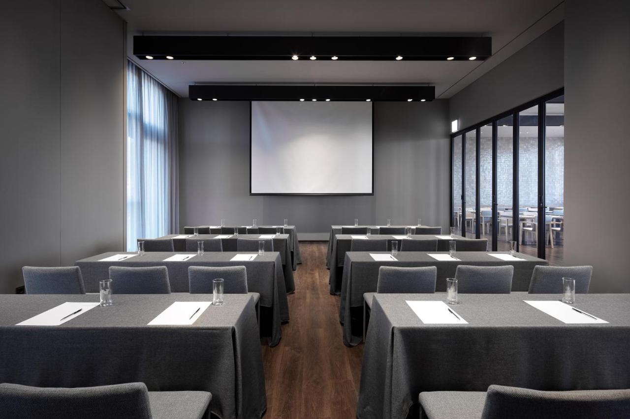 Shilla Expo Station Hotel